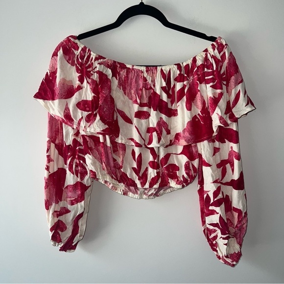 Pink Lily Passport to Paradise Pink and White Off the Shoulder Printed Blouse - Picture 3 of 8